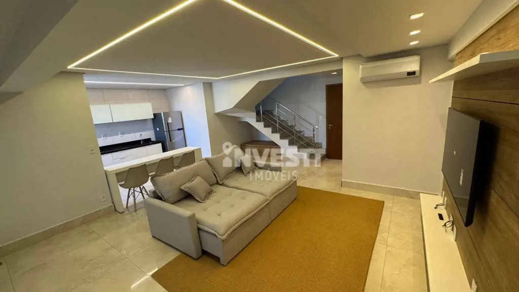 Quer um apartamento diferenciado? Quase como uma cobertura, este é um maravilhos...