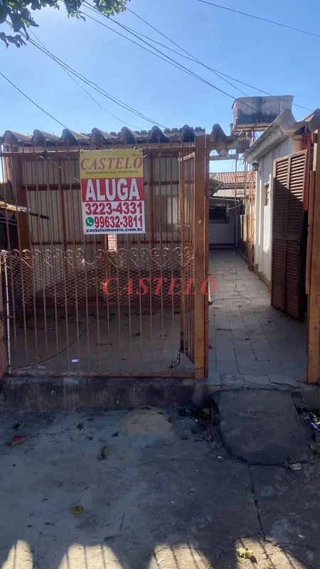 Sala, cozinha, um quarto, banheiro social e área de serviço. Sem garagem. 01/07/...