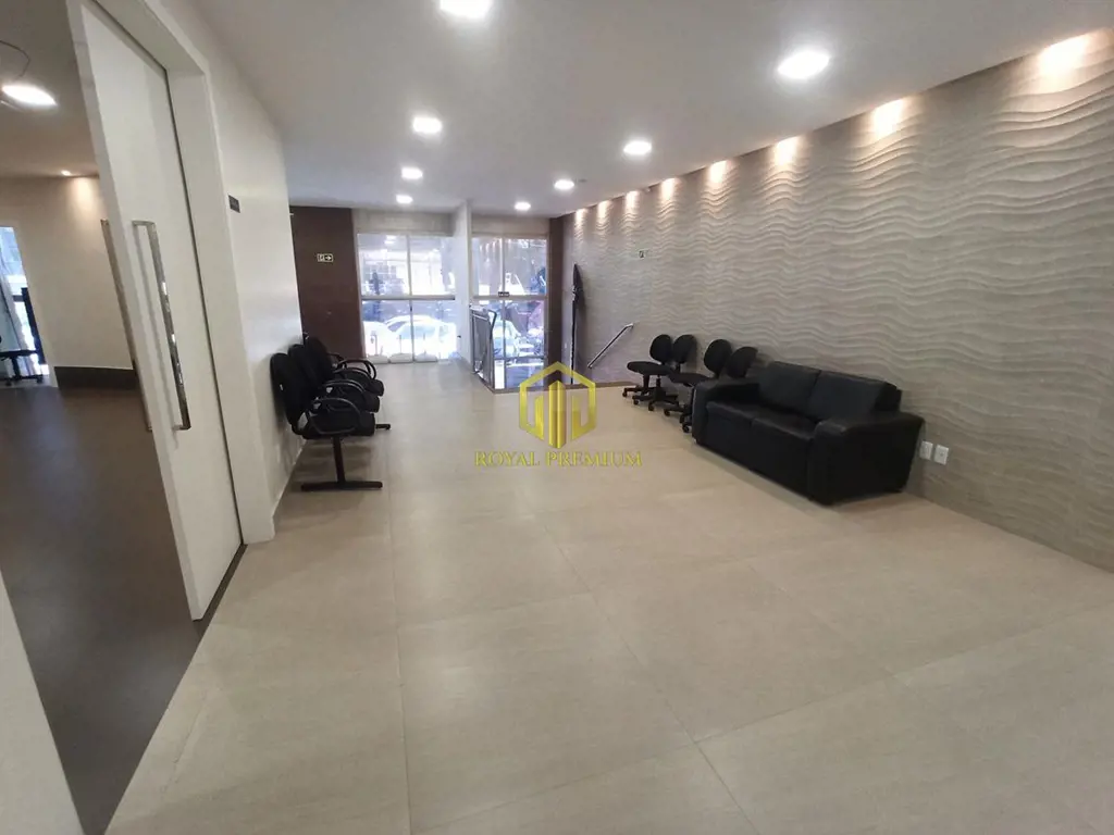 ROYAL PREMIUM Vende um excelente imóvel mobiliado, no Setor Comercial Sul de Bra...