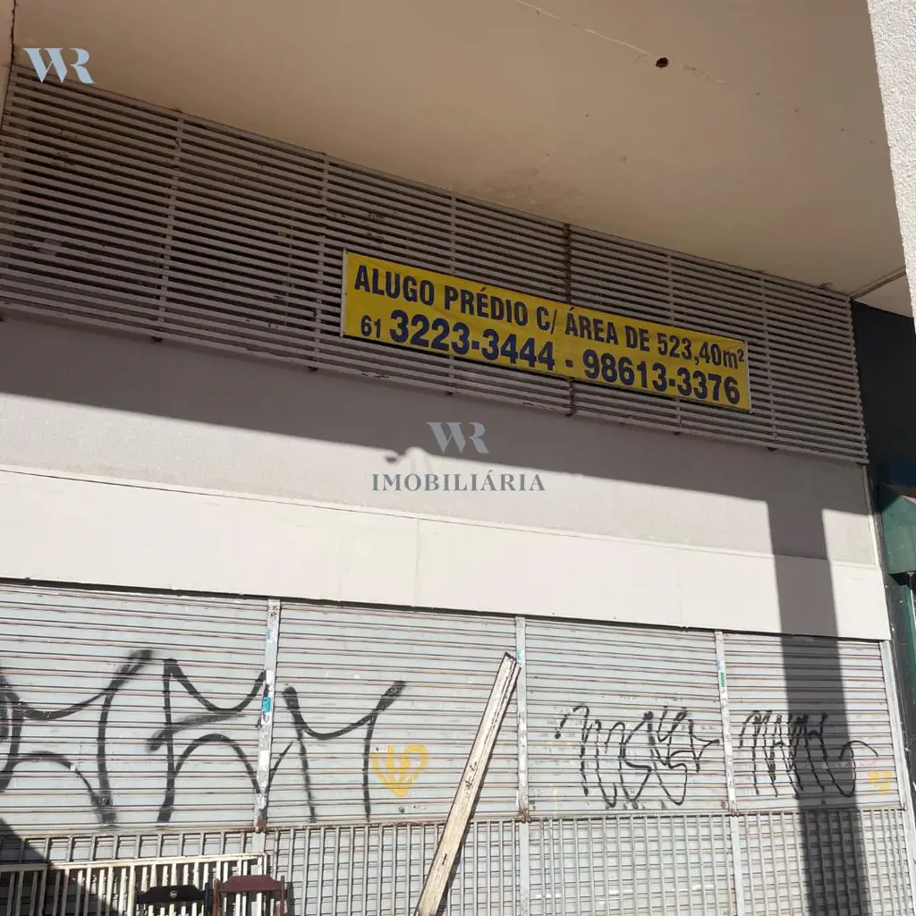 WR imobiliária aluga excelente loja em ponto estratégico de Brasília.Loja dividi...