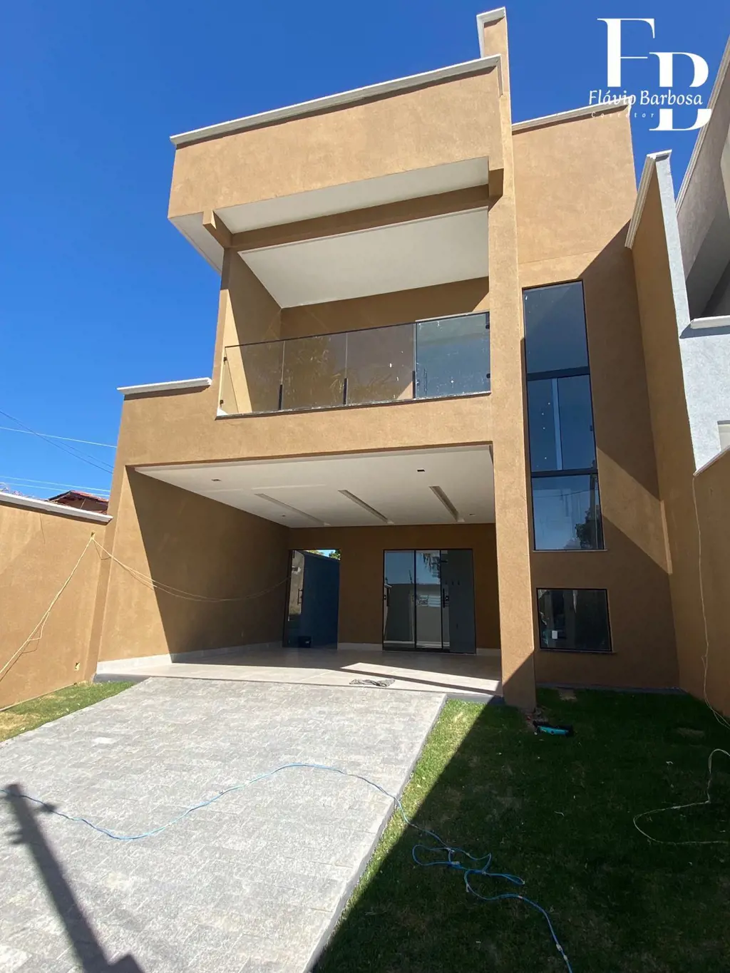 Sobrado no Jardim Helvécia!!!Ótima localização a 100 mt da Avenida Rio VerdeProj...