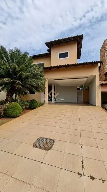 Casa de condomínio Sobrado para venda possui 370 m² - 3 quartosSobrado a venda n...