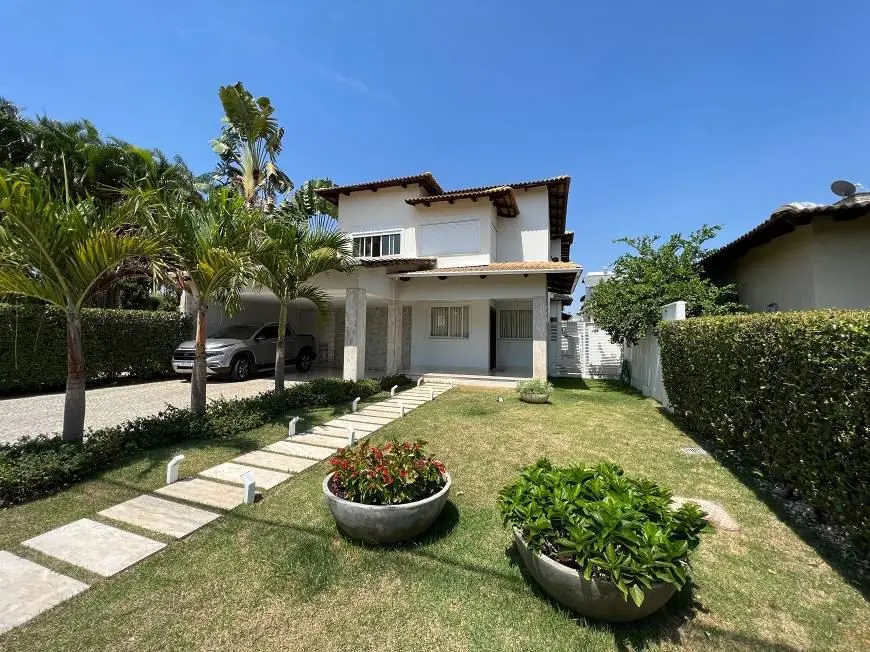 Sobrado com 350m2, 4 quartos, disponível nos Jardins Madri - GoiâniaExcelente so...