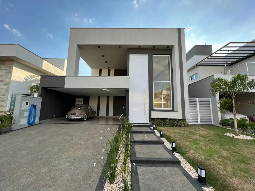 Casa para venda possui 200 metros quadrados com 4 suites em Jardins Lisboa - Goi...