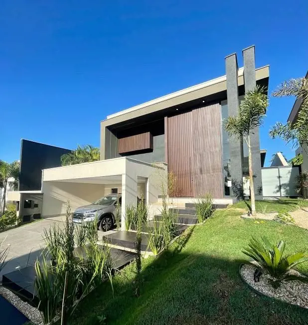 Residência de Alto Padrão no Condomínio do Lago: Luxo e Conforto Em Um Só Lugar!...