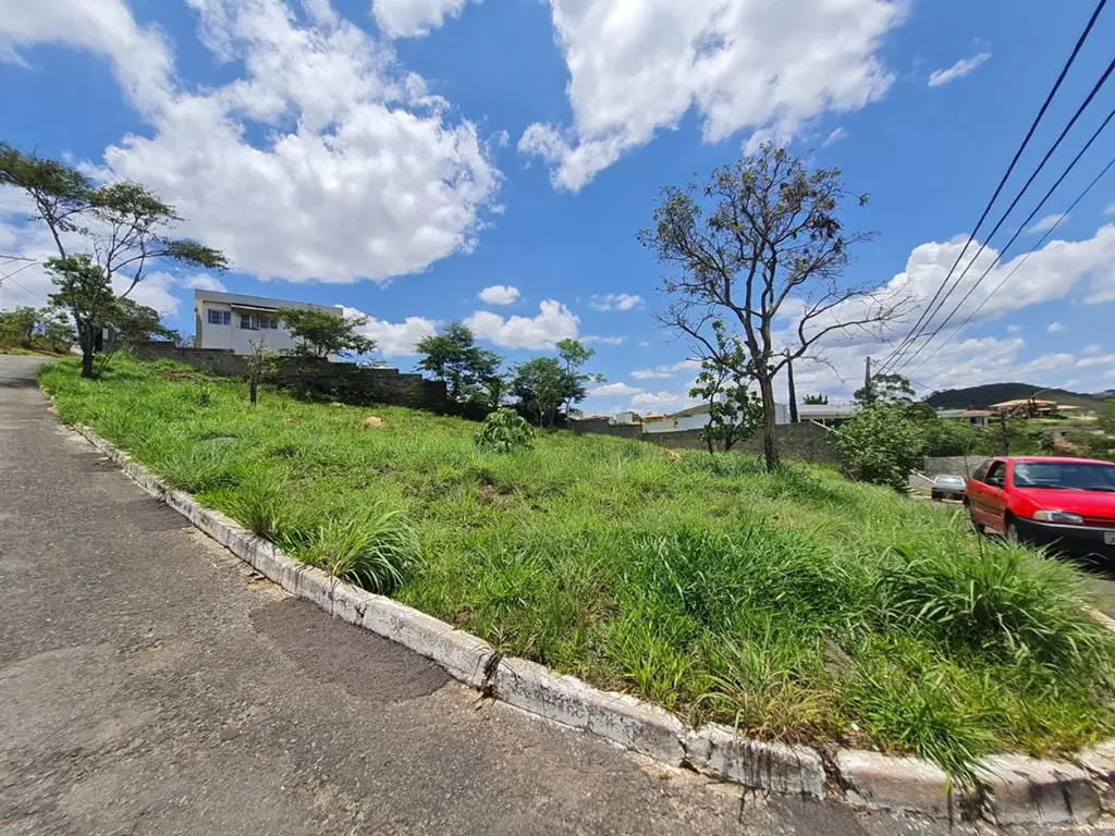  venda um excelente tereno residencial em um dos melhores condominios do Jardim ...