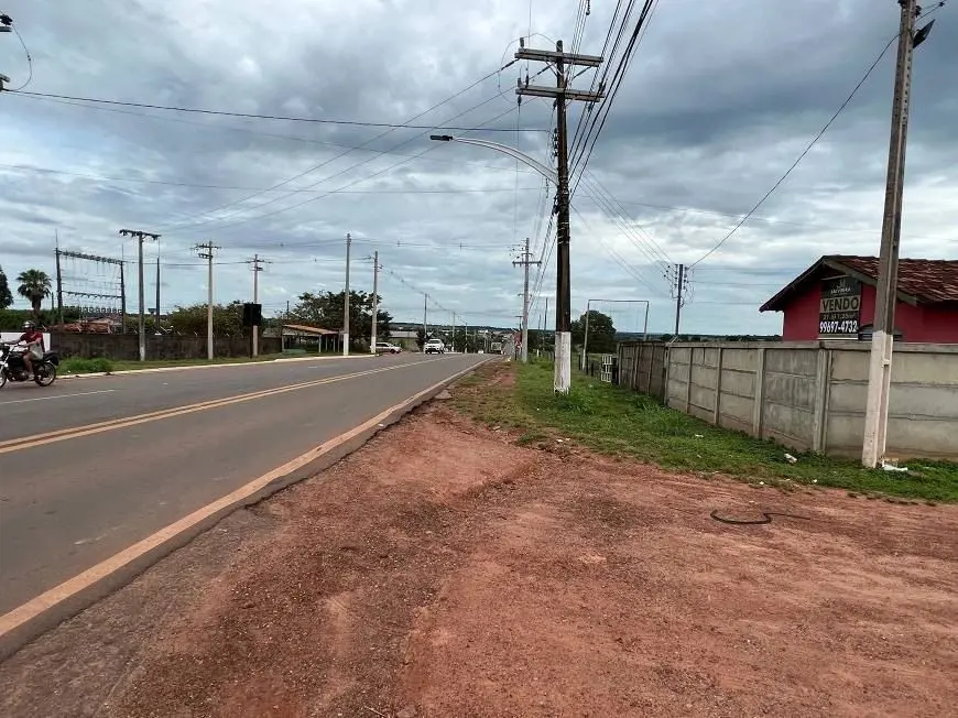 Imóvel para venda tem 21000 metros quadrados com 1 quarto em - Mozarlândia Go.Um...