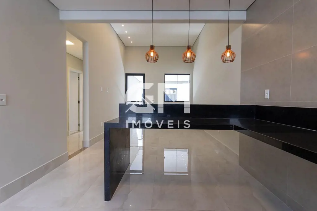 A GM Imóveis vende casa com ótima localização na AR 11 de Sobradinho II-DF. Não ...