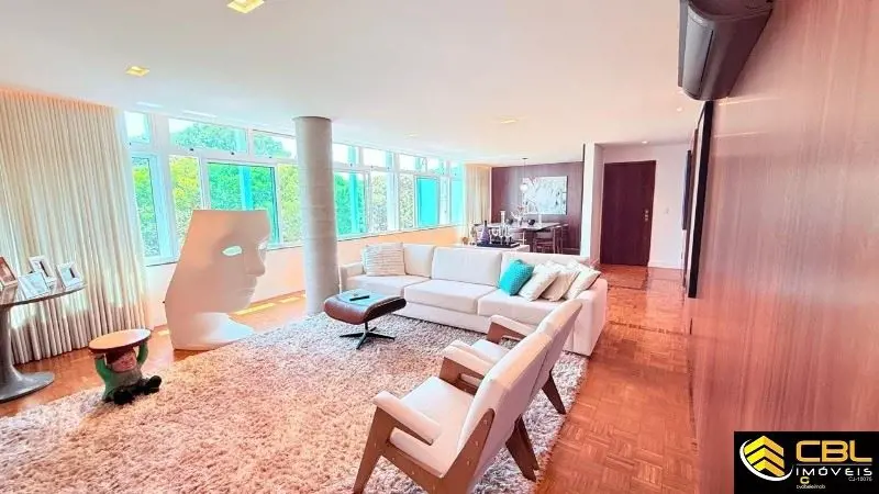 CBL Imóveis aluga: SQS 105 - BLOCO C Com exclusividade, fantástico apartamento m...