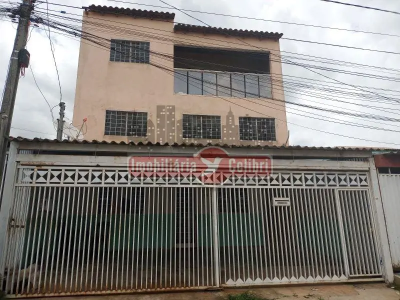 EXCELENTE SOBRADO NA 202 DE SAMAMBAIA NORTE_____________________________________...