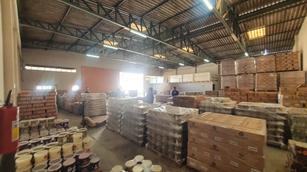 01 - LOCALIZAÇÃO- EPNB- BASE ATACADISTA- EMPRESAS LOCAIS- 02 - IMÓVEL- LOTE 600 ...