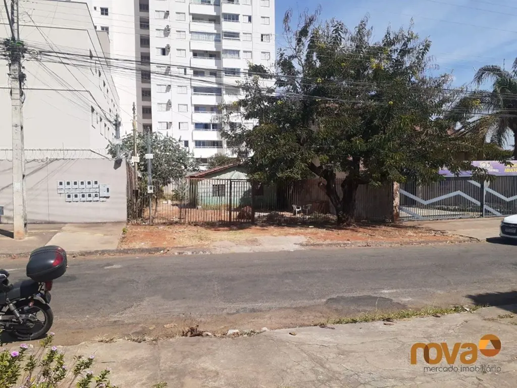 Excelente terreno de 438m2, totalmente plano no Setor Parque Amazônia , na divis...