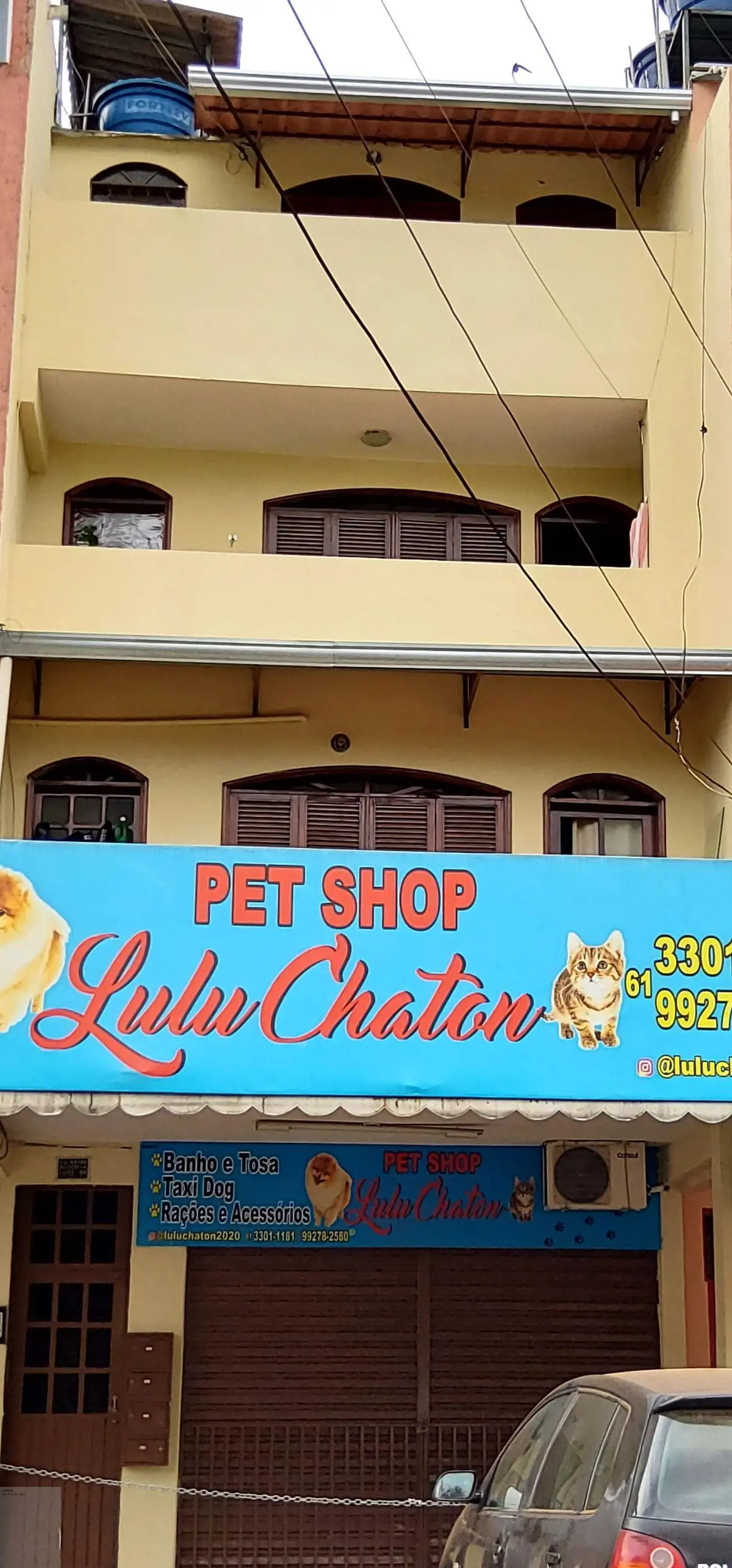 Excelente prédio, bem localizado, vista livre. 4 pavimentos. Sendo 1 loja e 3 ap...