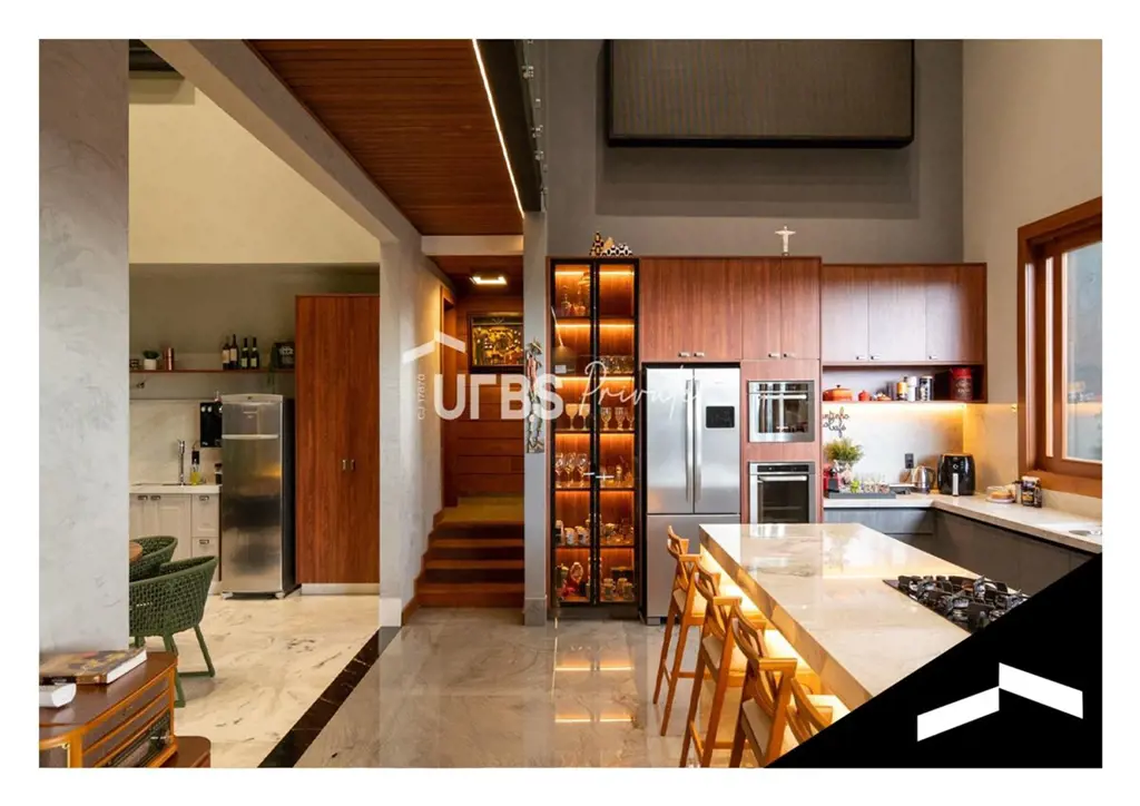 Jardins ItaliaApresentamos a você uma bela mansão localizada no Jardim Itália, c...