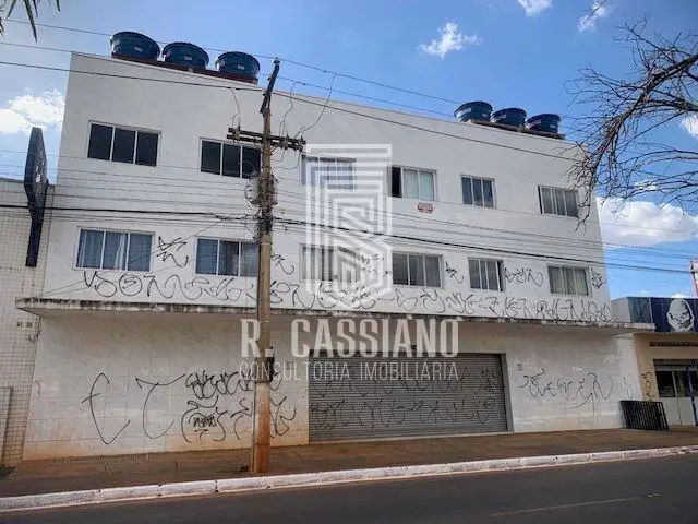 R. CASSIANO ALUGA EXCELENTE LOJA na Quadra 106 ( Avenida Principal ) do Recando ...