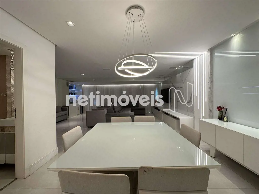 Apartamento de Alto Padrão – 160 m² | Edifício Água Marinha Excelente oportunida...