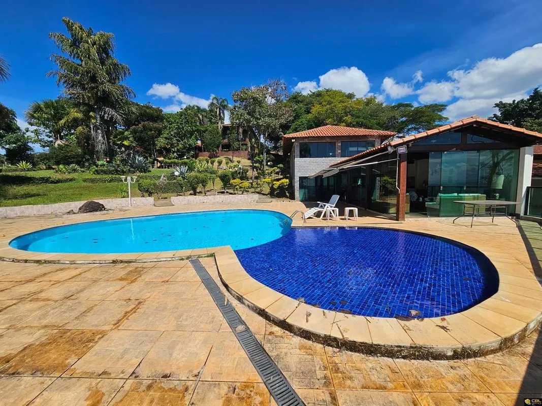 CBL VENDE COM EXCLUSIVIDADE NA RUA 13:Chácara diferenciada no Lago Oeste com vis...