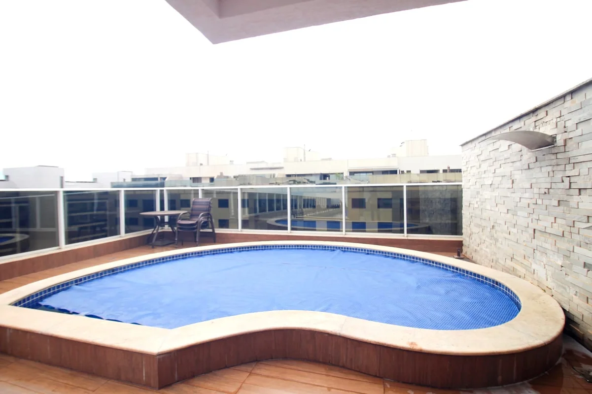 Condomínio de LUXO.Oportunidade: ALUGUEL FACILITADO !!!Chegou em Brasília e proc...