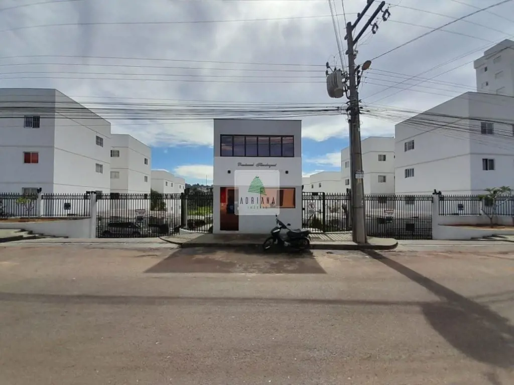 3 quartos sendo 1 suíte, sala, varanda banheiro social, cozinha, área de serviço...