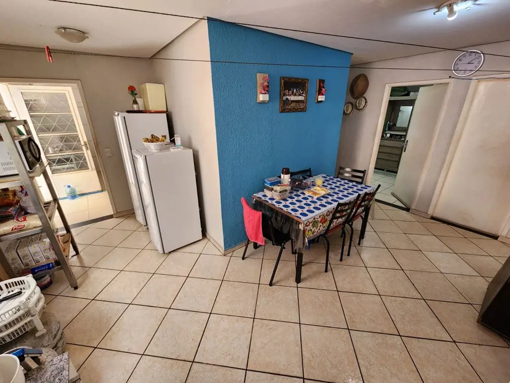 CASA PARA VENDA 05 QUARTOS EM TAGUATINGA SULSituado em localização privilegiada ...