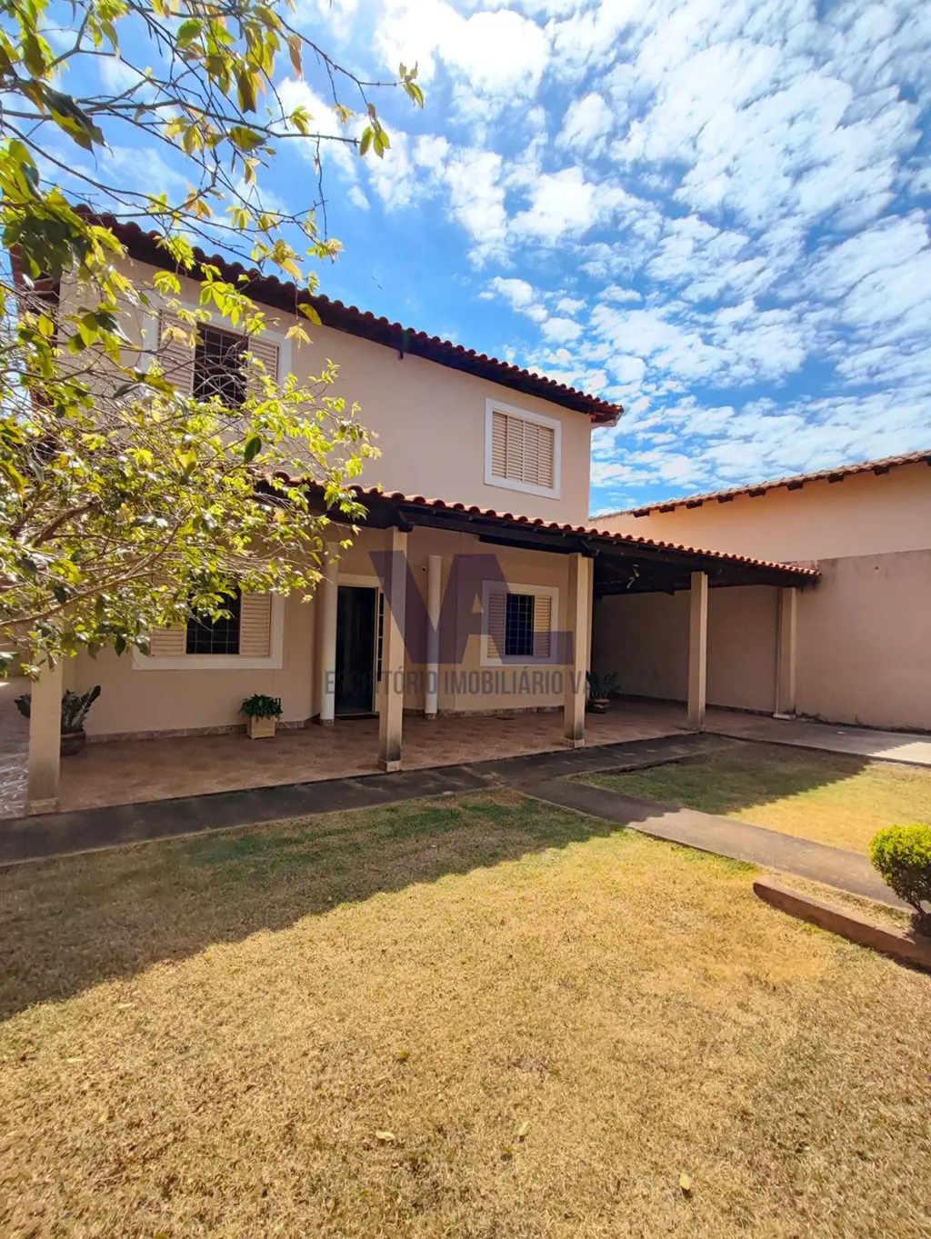 Casa na Região dos Lagos, situado no Condomínio Residencial RK, próximo ao ponto...