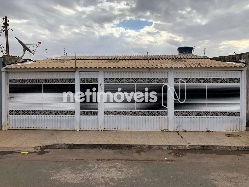 Oportunidade, Casa Reformada, Aceita Financiamento!!! QR 100 Conjunto Y – Aceita...