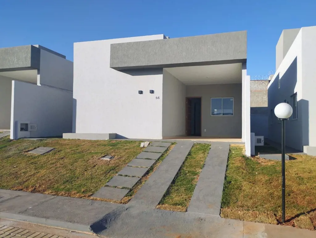 Casa nova no Residencial Les Arcs. Condomínio fechado no Vale das Brisas, Senado...