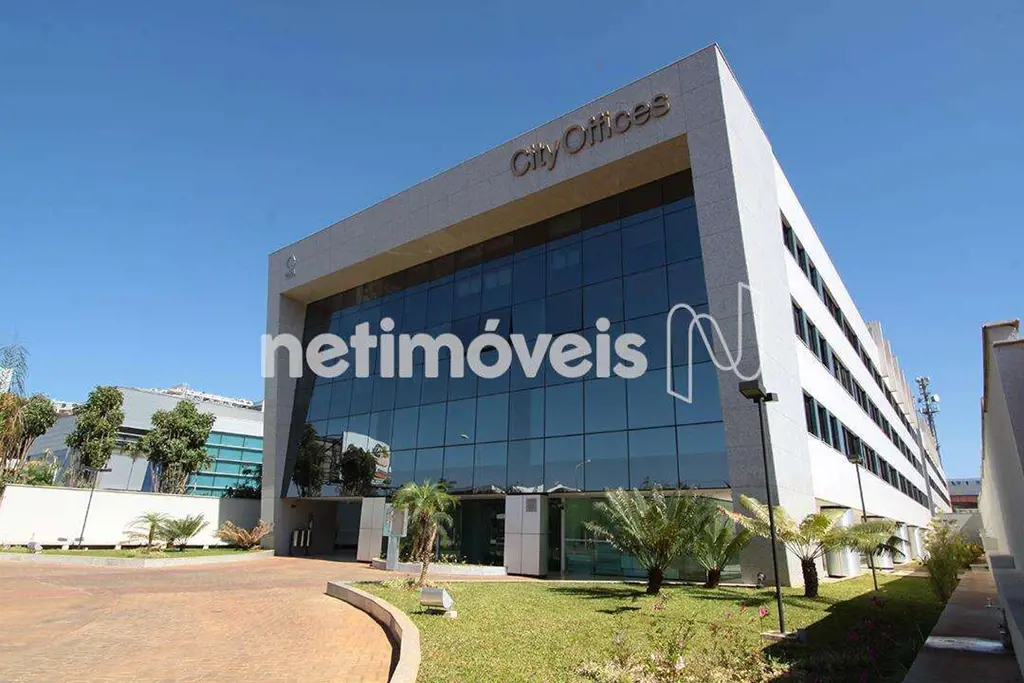 Localização: Excelente! Perto de importantes órgãos públicos como TRE, CLDF, TJD...