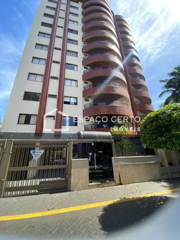 Excelente apartamento no Condomínio Residencial Beatriz Koffes, com 149,26m², co...