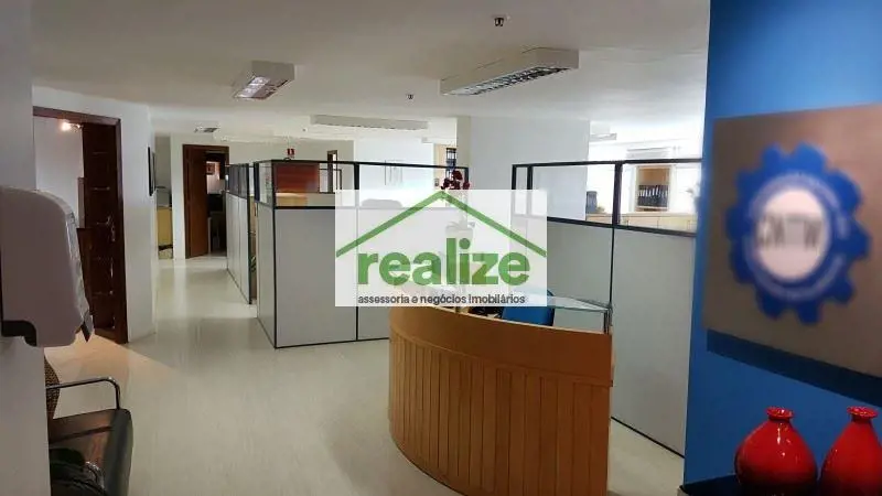 Procurando um espaço ideal para sua empresa em uma localização estratégica? Esta...
