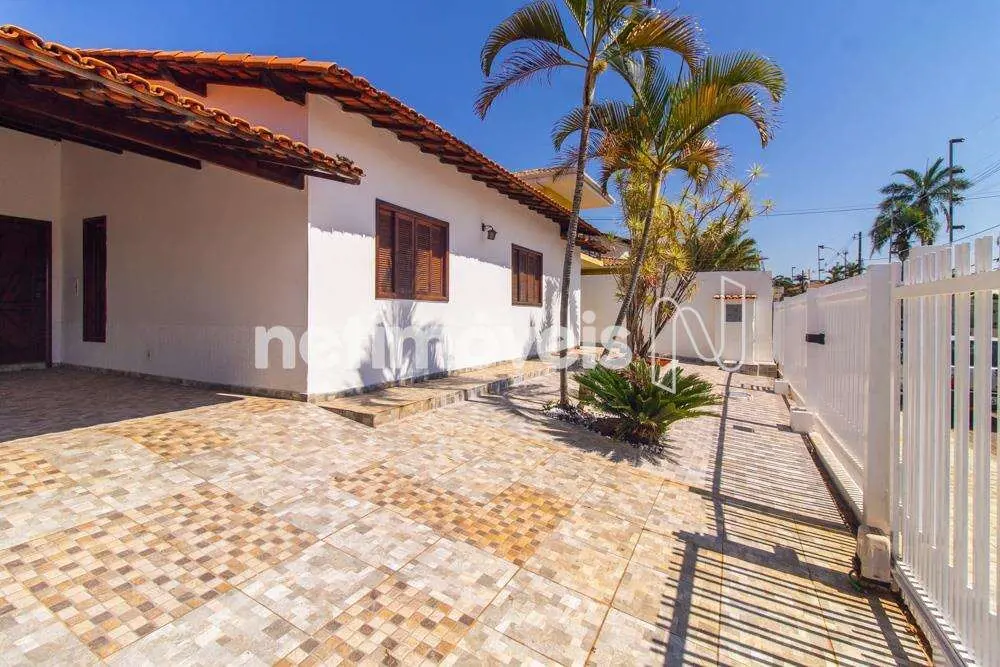 Descubra seu novo lar no coração do Lago Norte!Localizada em uma das regiões mai...