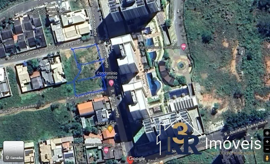 Terreno com 1591 metros, lá tem 4 lotes com possibilidade de compra individual.o...