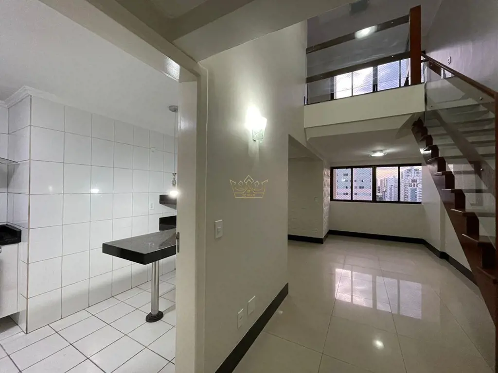 JCMAX VENDE - COBERTURA - MONT SERRAT - 4 QUARTOS - 4 QUARTOS;- 1 SUÍTE;- 240m²;...