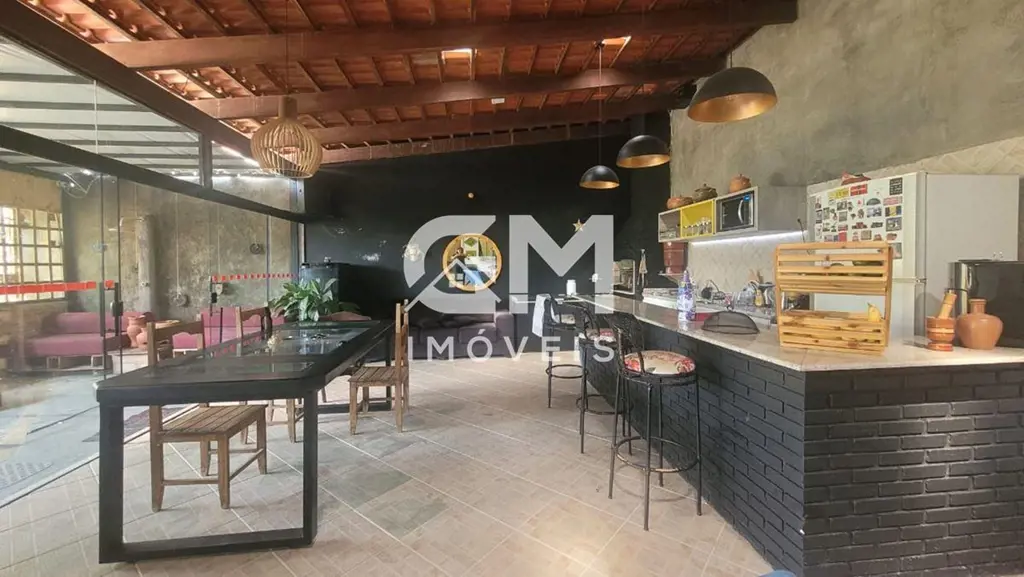 A GM Imóveis vende Edícula no condomínio Império dos Nobres, um dos mais valoriz...