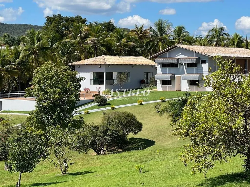 Principais Características:- Excelente localização, dentro da cidade. Supermerca...