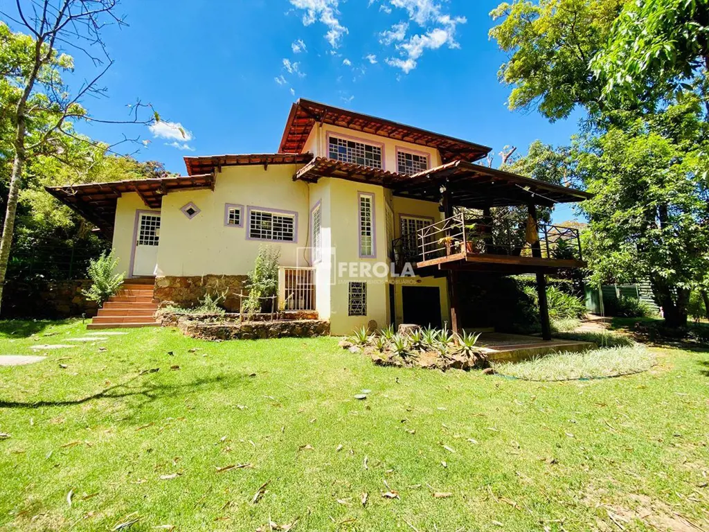 FEROLA – ESPECIALISTA EM IMÓVEIS NO LAGO NORTE, UMA DAS MAIS ACESSADAS DE BRASÍL...