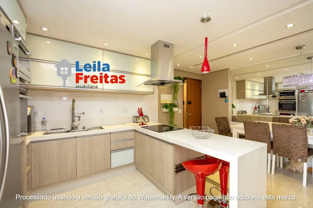 LEIL FREITAS, VENDE:COBERTURA REFORMADA - NASCENTE ESPECIFICAÇÕES da cobertura:-...