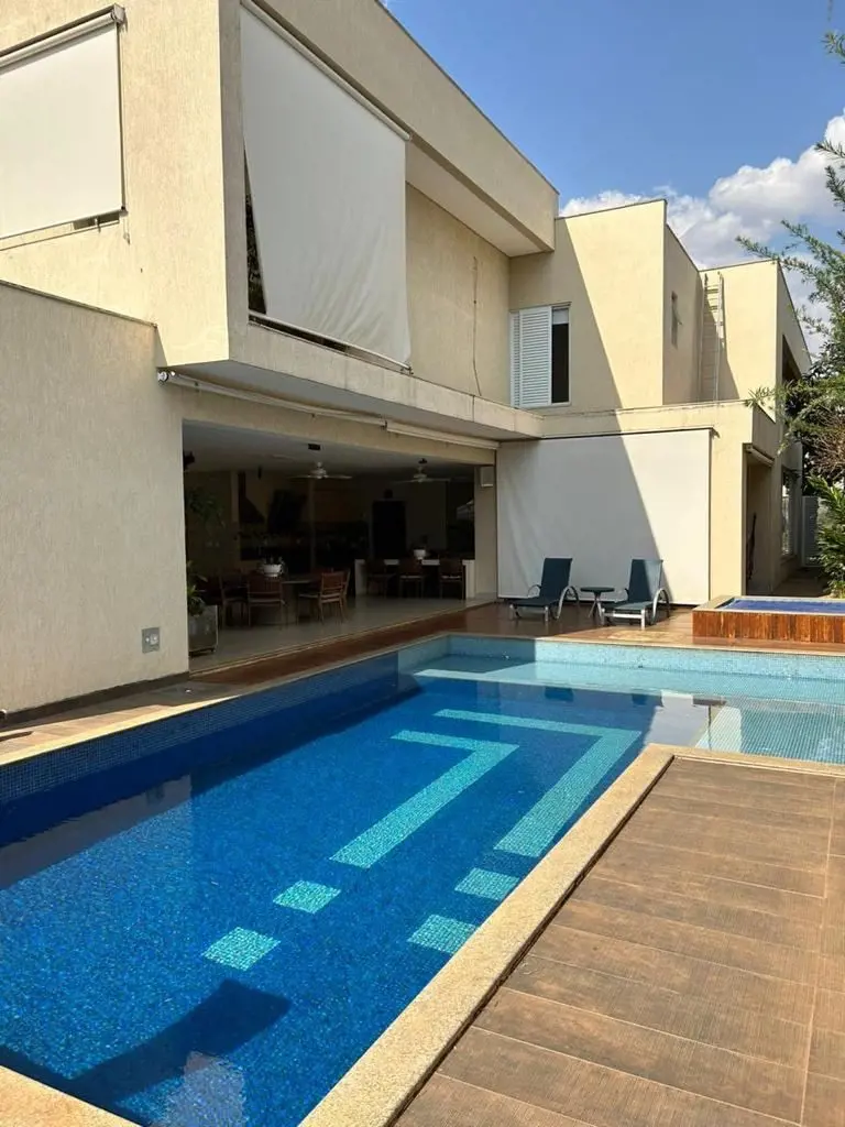 Sobrado Exclusivo no Alphaville Cruzeiro do Sul! Luxo e Conforto em Cada Detalhe...