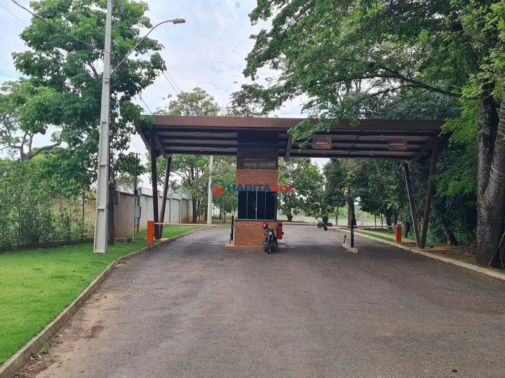 ÁREA DE 1.225,38M²Condomínio de Chácaras a 35 minutos de Goiânia, todo asfaltado...