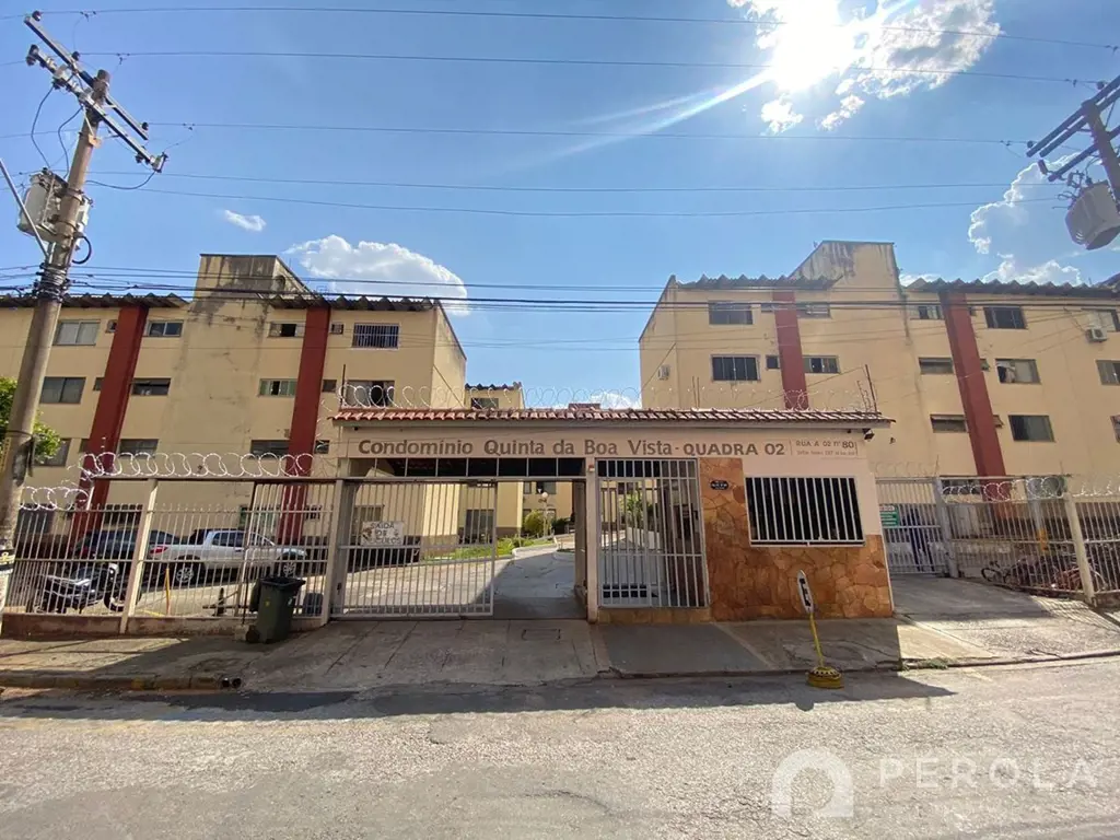 Apartamento com dois quartos, sala, banheiro social, cozinha com área de serviço...