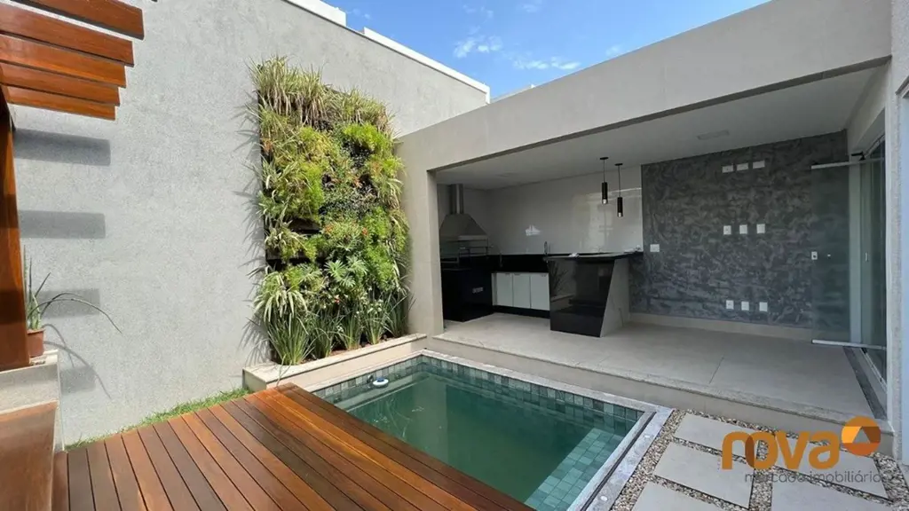 Casa em condomínio com 4 quartos, sendo 4 suítes, no Jardim Atlântico COMPLETA E...