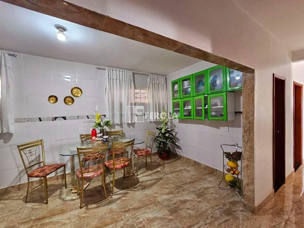 INVESTIDORFEROLA A MAIS ACESSADA DE BRASÍLIA VENDE - PRÉDIO COMERCIAL E RESIDENC...