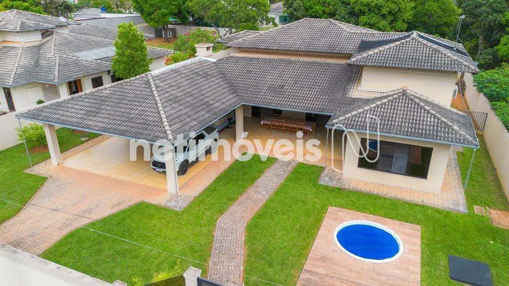 Condomínio Mansões Itaipú, área particular, localizada a 7 km (10 min) da Ponte ...