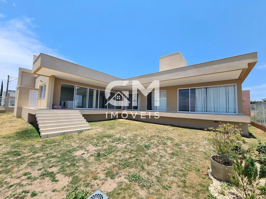 GM IMÓVEIS ALUGA CASA COM VISTA LIVRE PARA RESERVA, PROJETO DE ARQUITETURA DIFER...