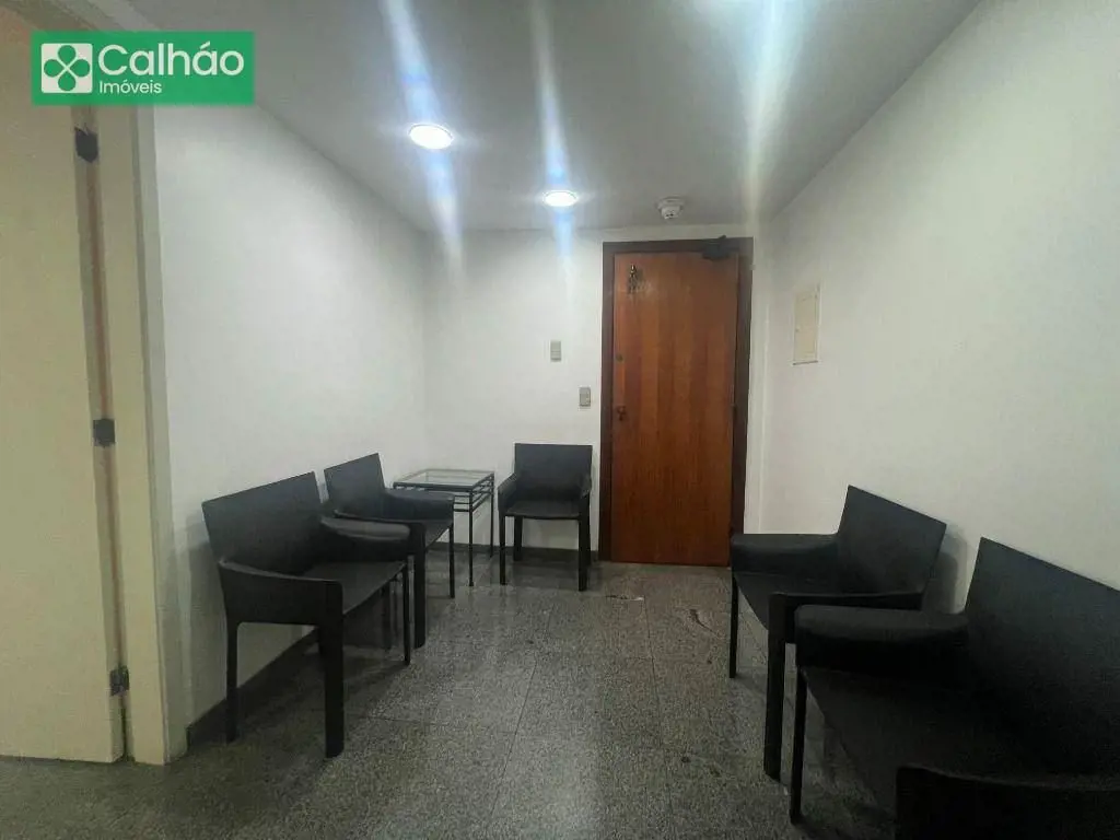 OPORTUNIDADE ÚNICA NO CENTRO DE BRASÍLIA! SALA DUPLA REFORMADA À VENDA NO CENTRO...