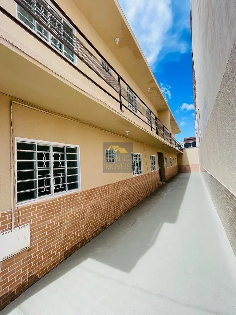 Alugo apartamento de 02 quartos com 65 m², sala para dois ambientes, cozinha e v...