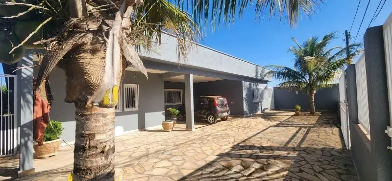 GUARÁPARK:CASA - (TÉRREA) - ESTILO PLATIBANDA (TELHADO EMBUTIDO), AMPLA, C/ FINO...