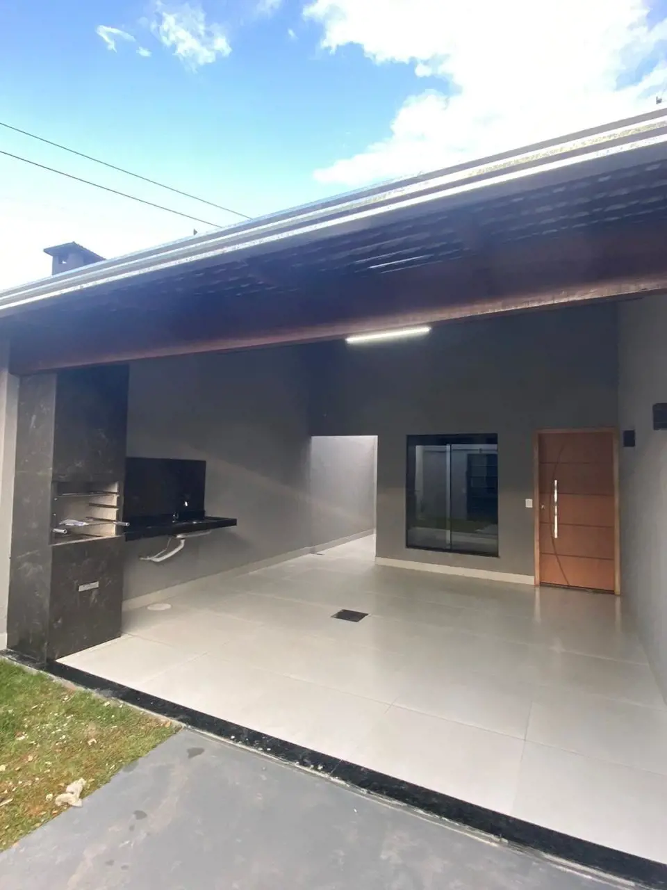 Casa no Vivian Parque 3 quartos, sendo 1 suíteSala com pé direito altoGaragem co...