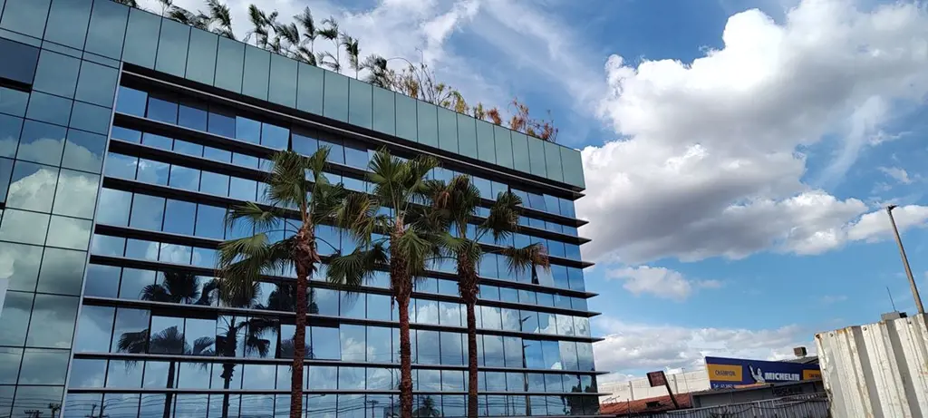 DADOS E LOCALIZAÇÃO DO IMÓVEL Este imóvel conta com as seguintes características...