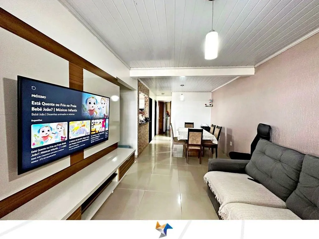 Quadra 300 - Recanto das Emas - Aceita Financiamento - Churrasqueira - Habite-se...